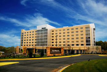 The Westin Hotel and Sheraton Hotel, Baltimore-Washington International Airport Linthicum Heights, Maryland